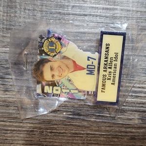 2011 Kris Allen American Idol pin